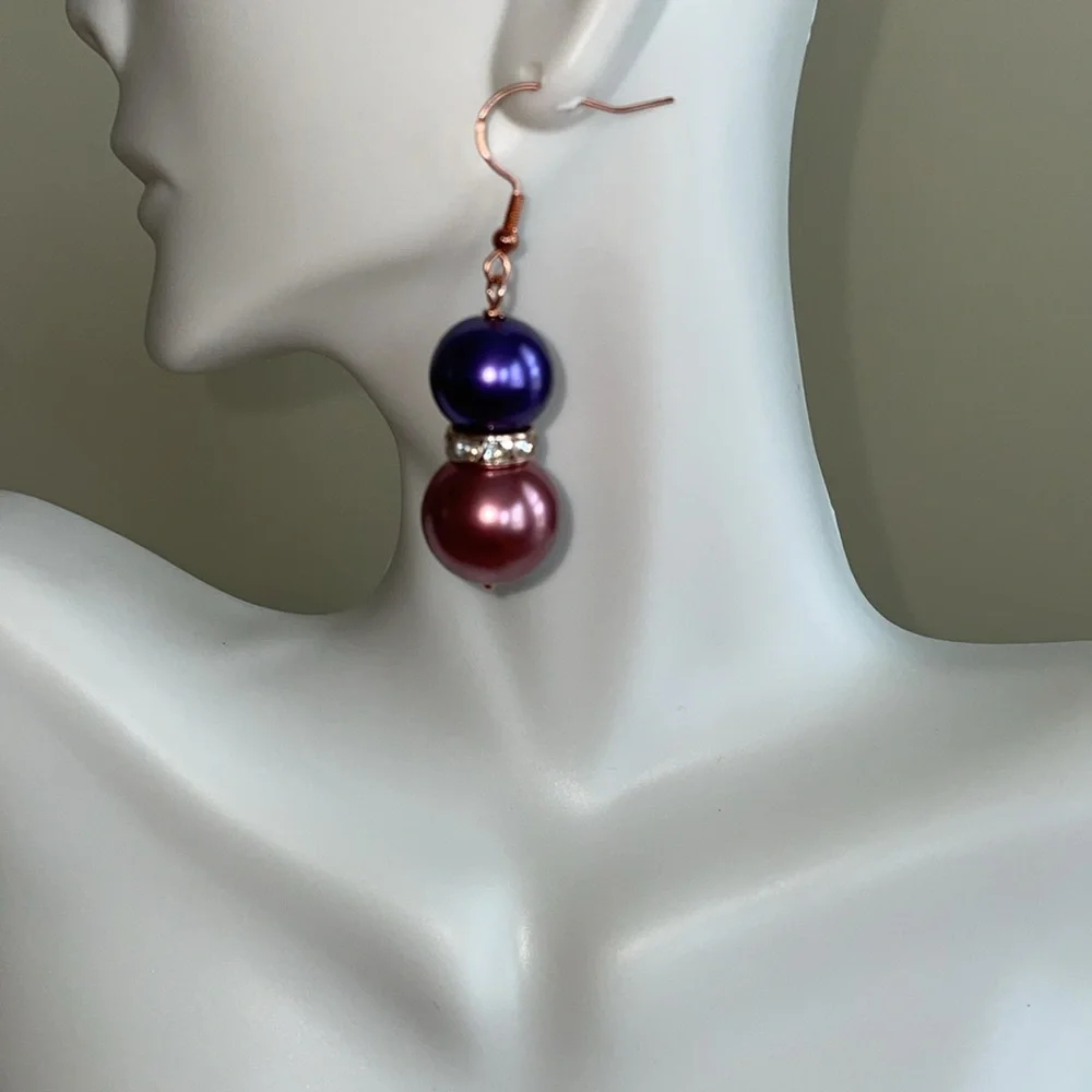 HAND CRAFTED OVERSIZED PIERCED BALL DROP PEARL EARRINGS Rose Gold Purple  Pearls